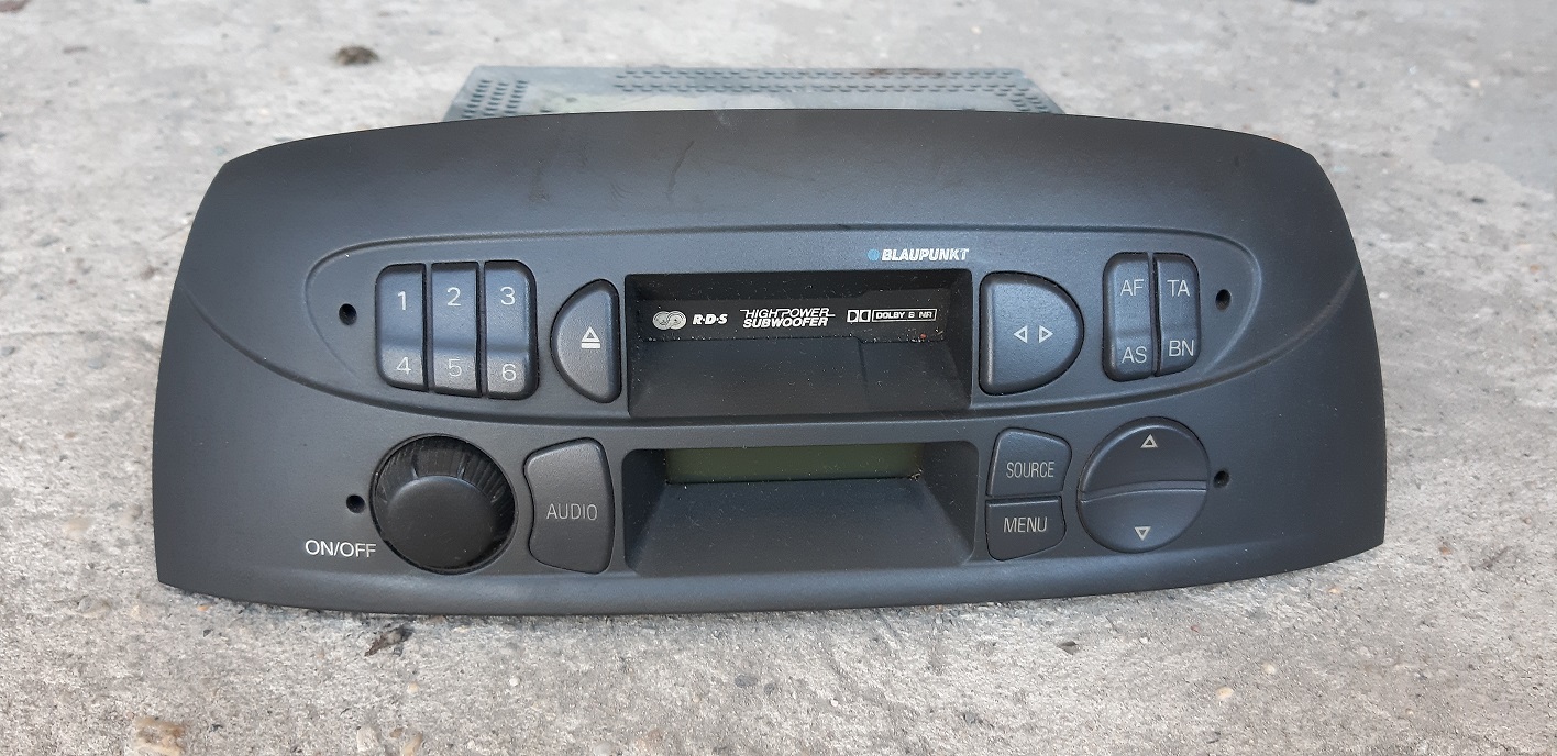 Originele radio cassette speler Fiat Punto 2001