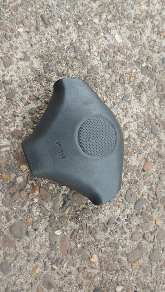 images/productimages/small/airbag-stuur-ignis.jpg