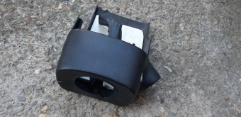 Kap om de stuurkolom Peugeot 307 uit 2005