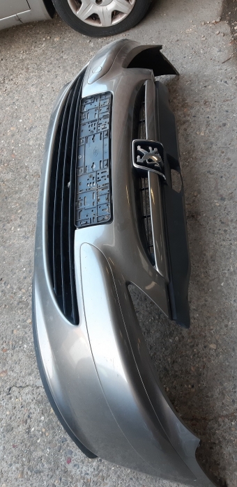 Voorbumper brons Peugeot 307 uit 2005