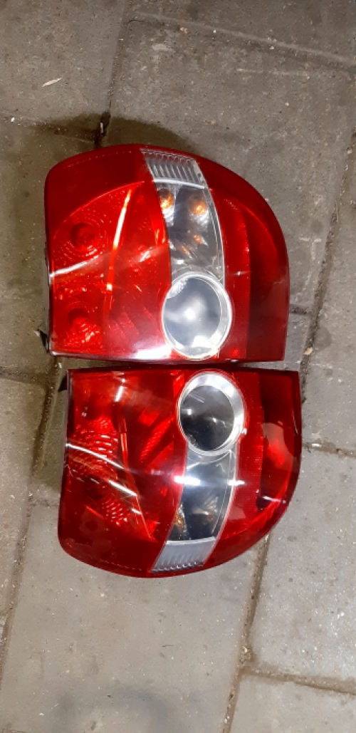 Set achterlichten VW Fox 2004