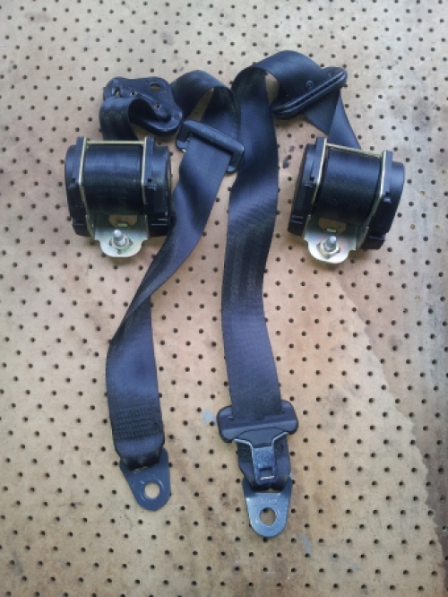 Set achterste gordels Peugeot 206 uit 2001