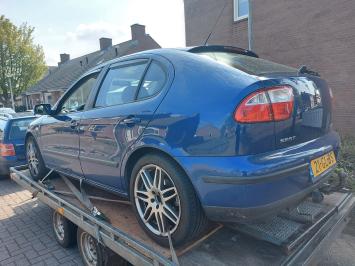 Blauwe achterbumper Seat Leon 2004