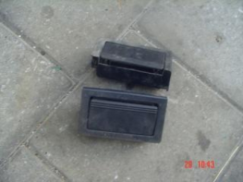 Set asbakjes BMW  E36 sedan