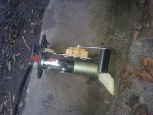 Benzine pomp Ford Ka 2002