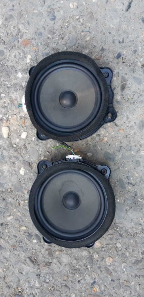 Set boxen in de deuren BMW  E46 Compact