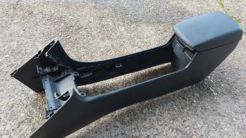 Console met armsteun Mazda 3 uit 2004