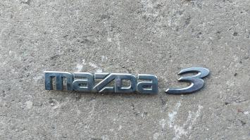 Mazda 3 emblemen achterklep Mazda 3