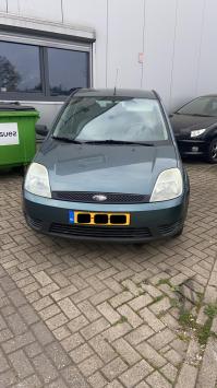 Groene motorkap Ford Fiesta 2004