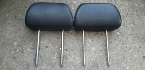 Set lederen hoofdsteunen voorstoelen VW Passat 2002