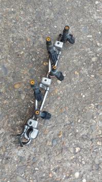 Set injectoren 2.3i V5 VW Passat 2002