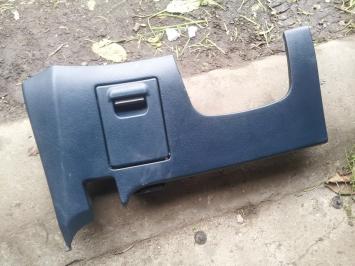 Kap onder het stuur Mazda 323f ba 1995