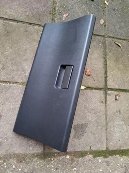 Dashbord kastje Swift 2005