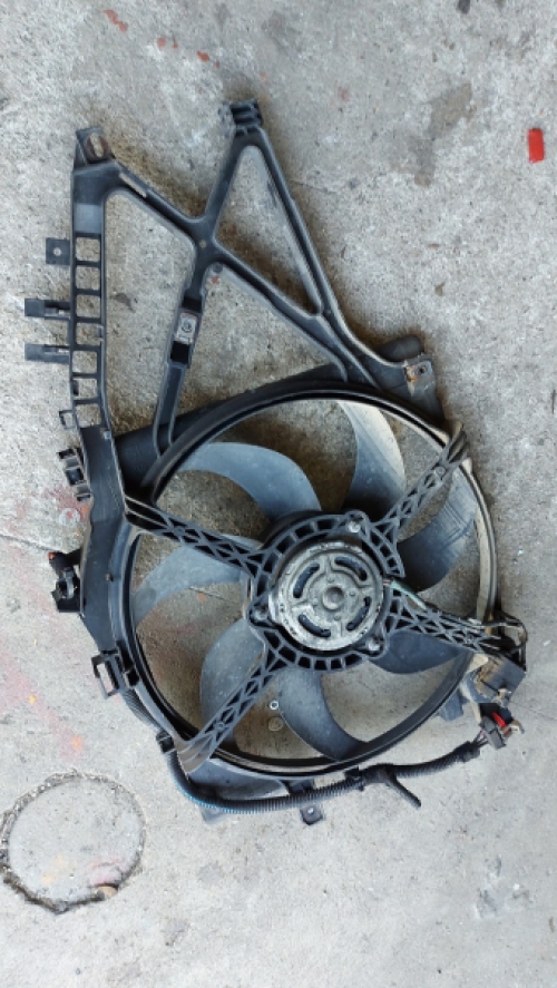 Koelvin vd radiateur Opel Tigra 2006
