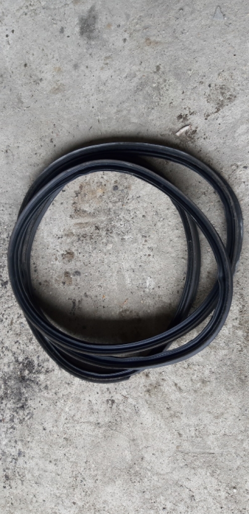 Kofferbak rubber Opel Agila 2002
