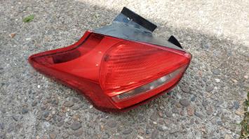 Linker achterlicht Ford Focus 2016