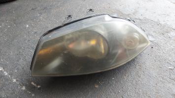 Linker koplamp Ibiza 2005