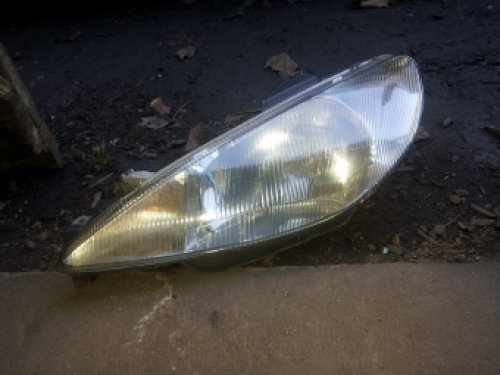 Linker koplamp Peugeot 206 uit 1999