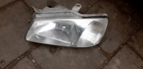 Linker koplamp Hyundai Accent 2003