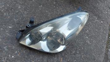 Linker koplamp Corolla Verso 2007