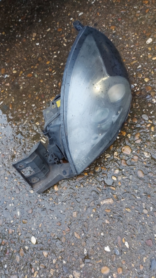 Linker koplamp Ford Puma 1999