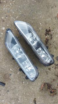 Linker mistlamp voorbumper VW Passat 2011