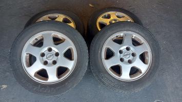 Originele 15 inch LM Opel Astra G velgen, goede banden