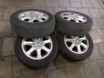 Set originele LM 15 inch velgen+banden Megane 2006