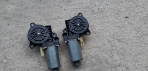 Set elec raammotors Ford Fiesta 2004