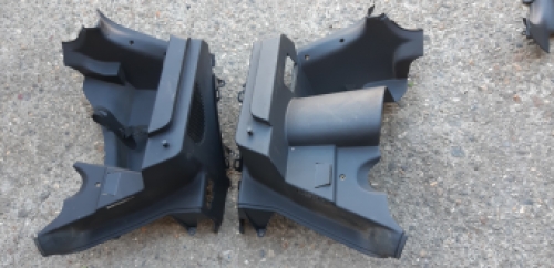 Set plastiek kappen kofferbak Opel Corsa C