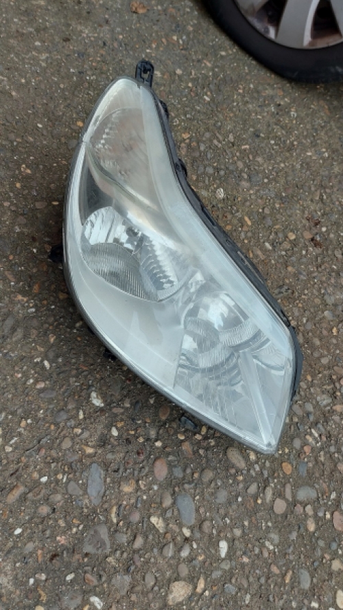 Rechter koplamp C5 uit 2005