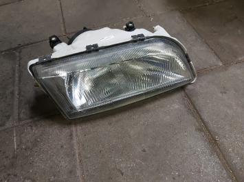 Rechter koplamp Volvo S40-V40 uit 1998