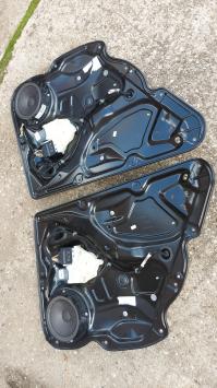 Set raammechanismes achter VW Passat 2011