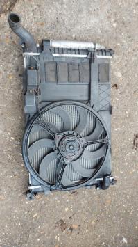 Radiateur 1600i Mini 2001