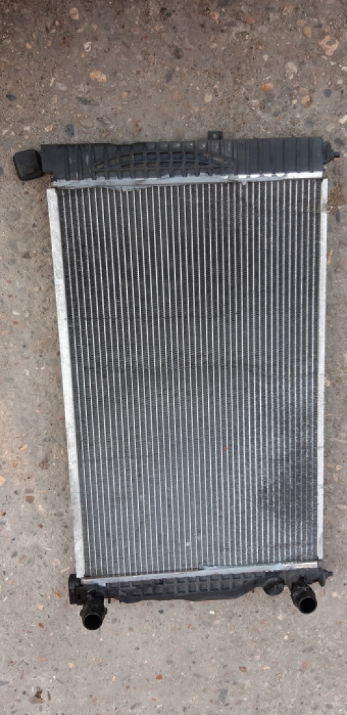 Radiateur VW Passat 3BG 2002