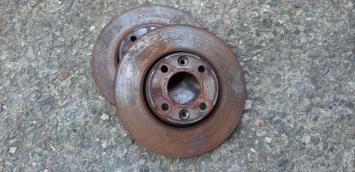 Set remschijven Nissan Micra 2004