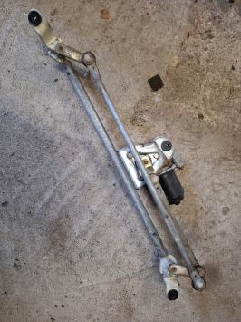 Ruitenwisser motortje voorzijde Swift 2005
