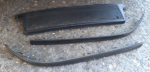 Set bumper lijsten voorbumper BMW  E46 Compact