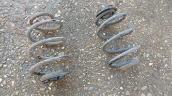 Set achterste spiraal veren Micra 2004