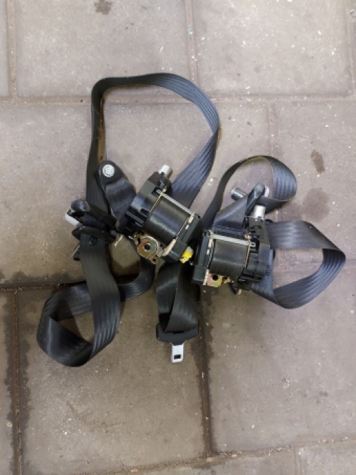 Set voorste gordels Fiat Panda 2004