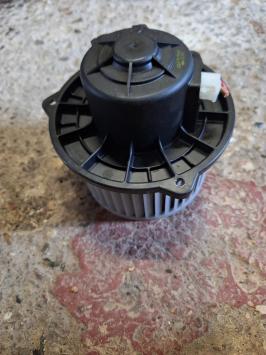 Ventilator motortje i 10 uit 2005