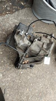 Versnellingsbak 1300i Ford Fiesta 2004