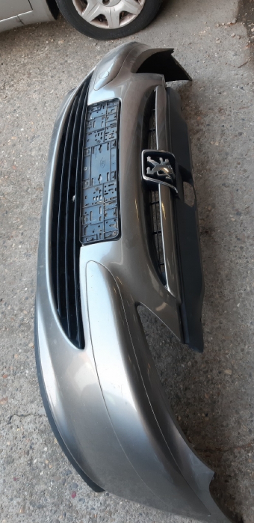 Voorbumper brons Peugeot 307 uit 2005