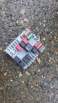 Zekeringenkast Alfa 147 uit 2004